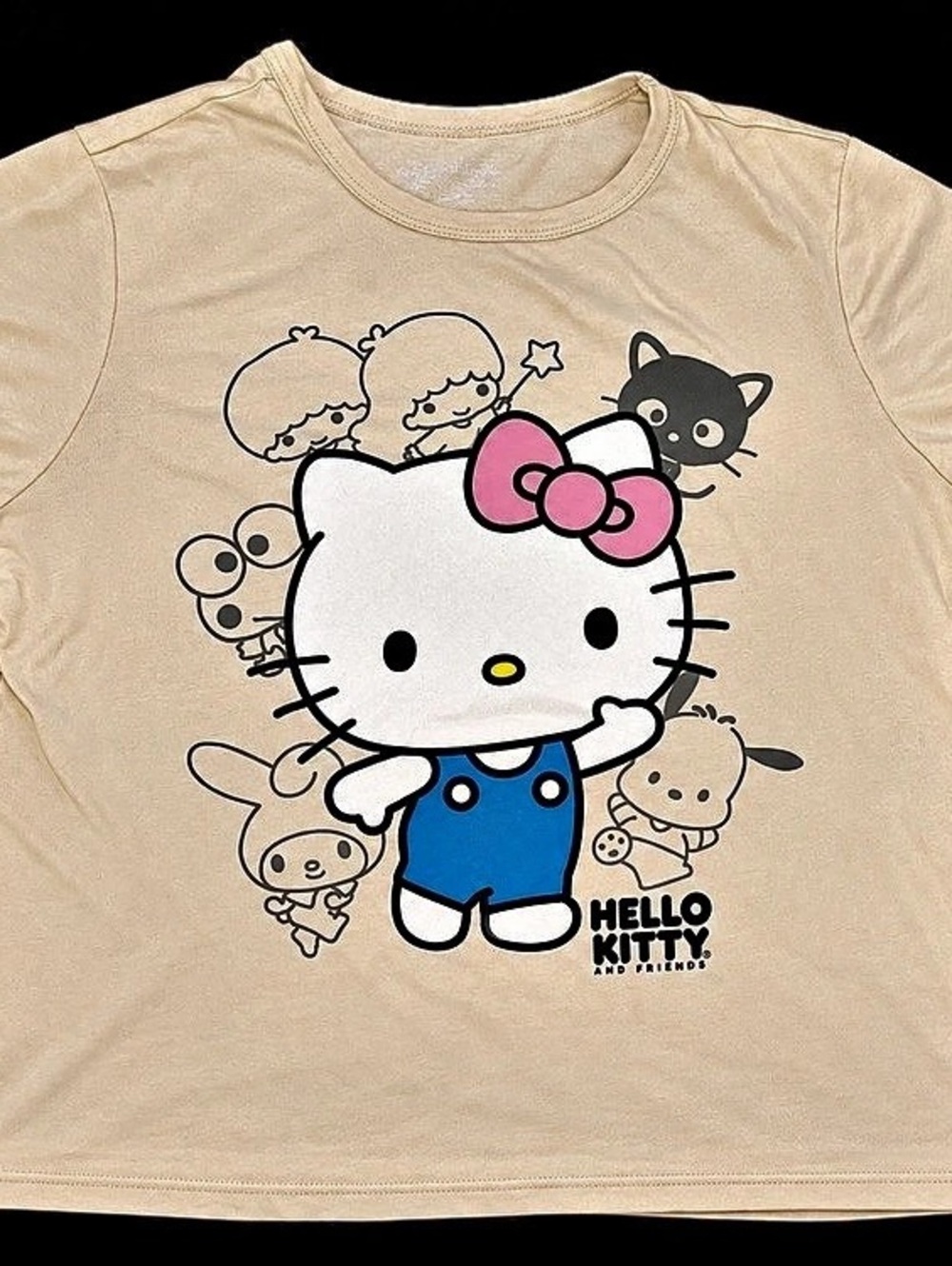 Hello Kitty Graphic Tee in Cream